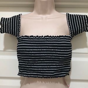 New Xhilaration Crop Top With Build-in Bra SizeXL